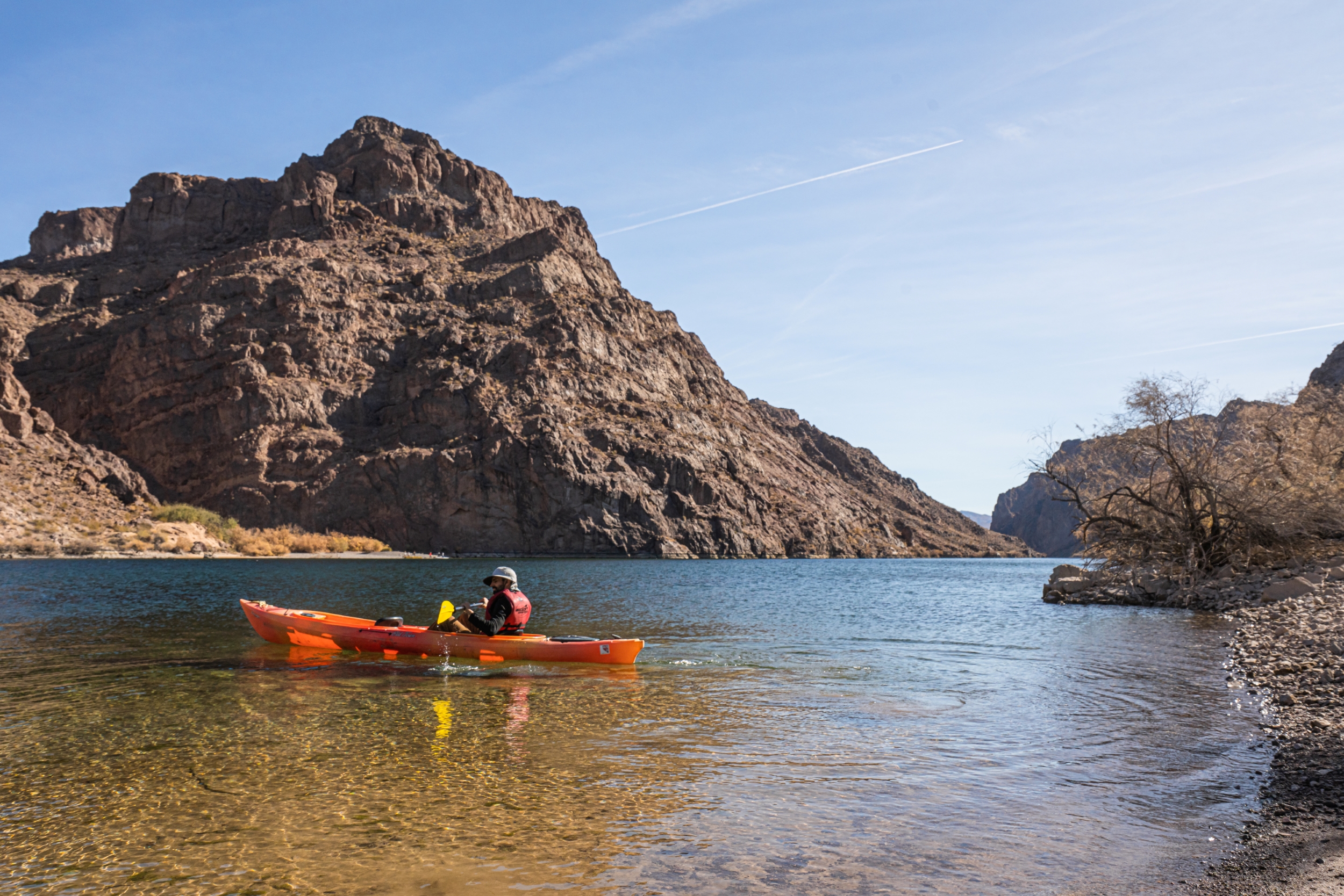 kayak emerald cove in Willow Beach. FemaleHiker