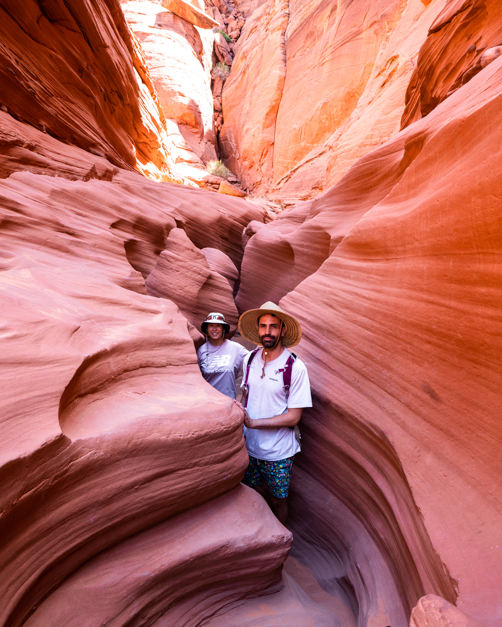 visit antelope canyon femalehiker