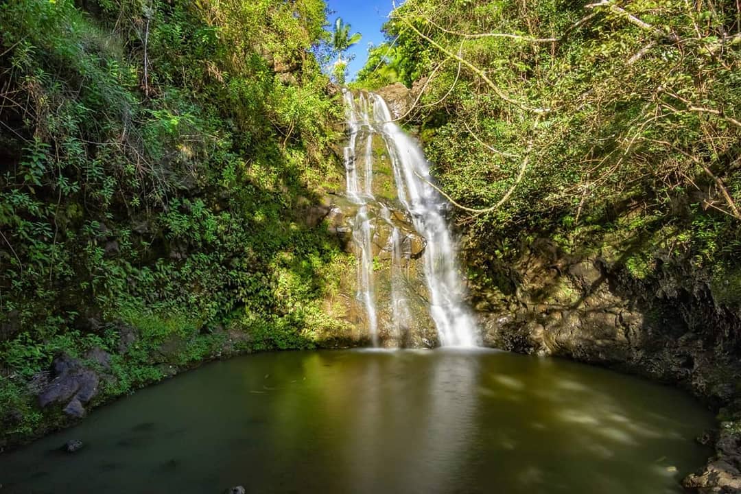 waterfall hikes Oahu
