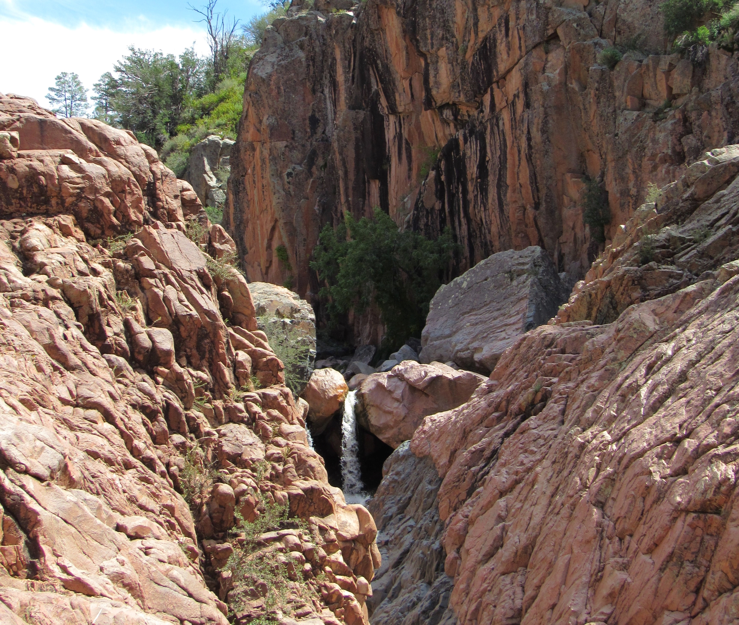 arizona waterfalls hiking FemaleHiker