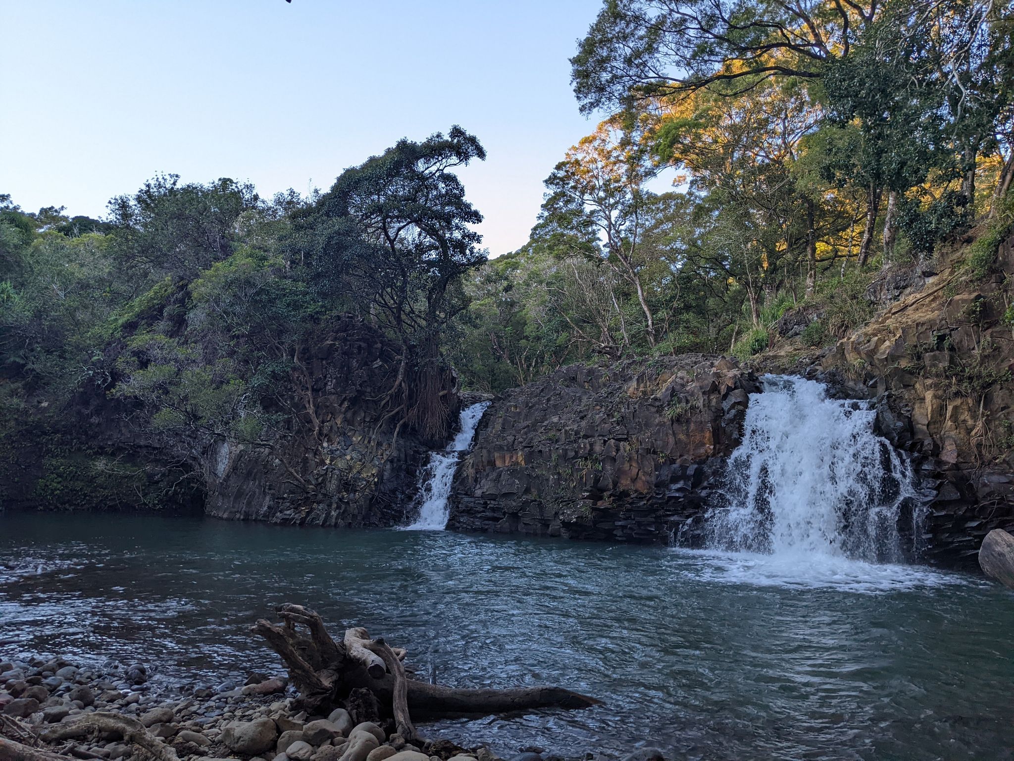 5 Hiking Trails for Waterfalls in Maui 9