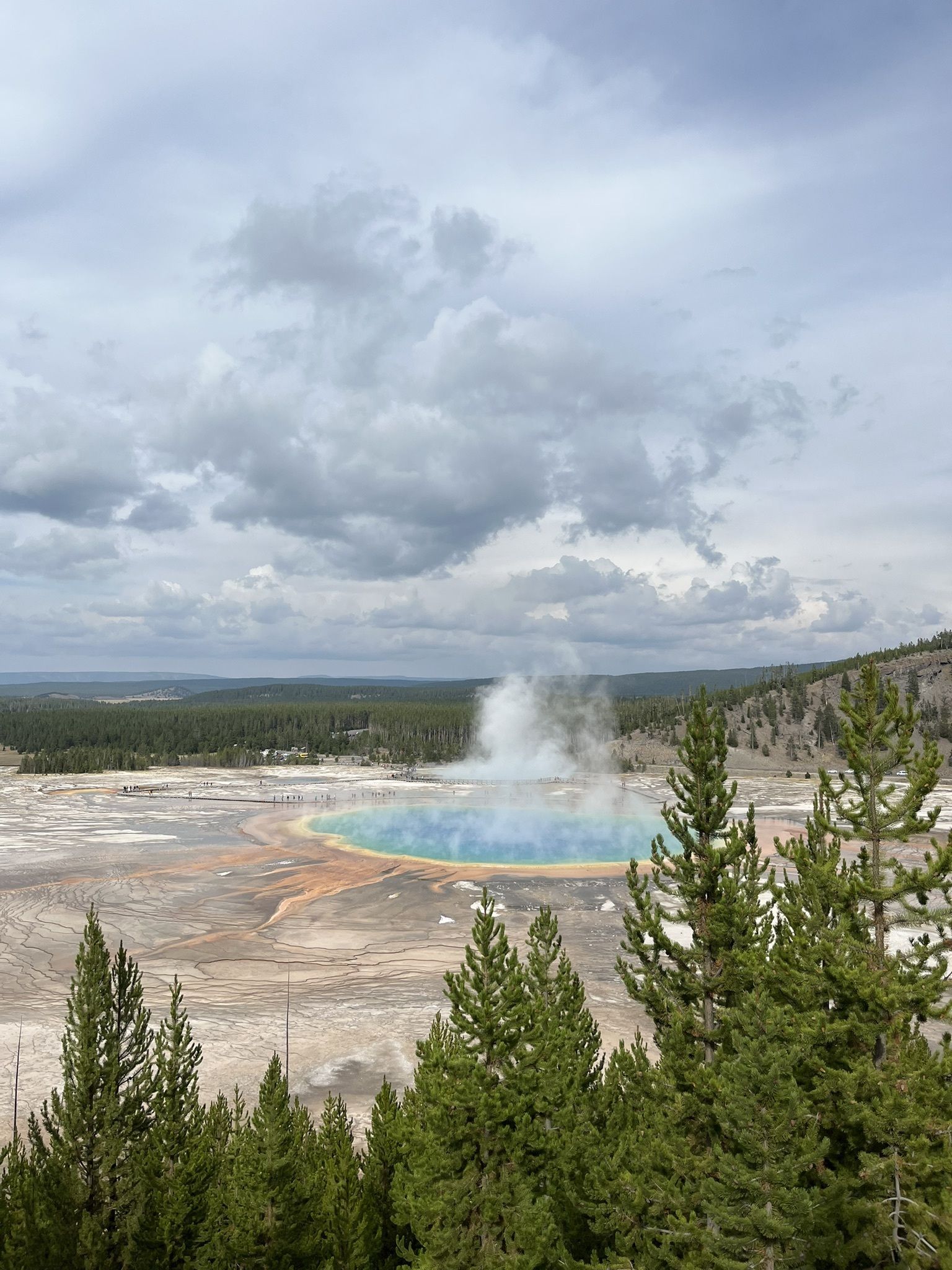 Grand Prismatic Spring is a must for any Yellowstone 4 day itinerary