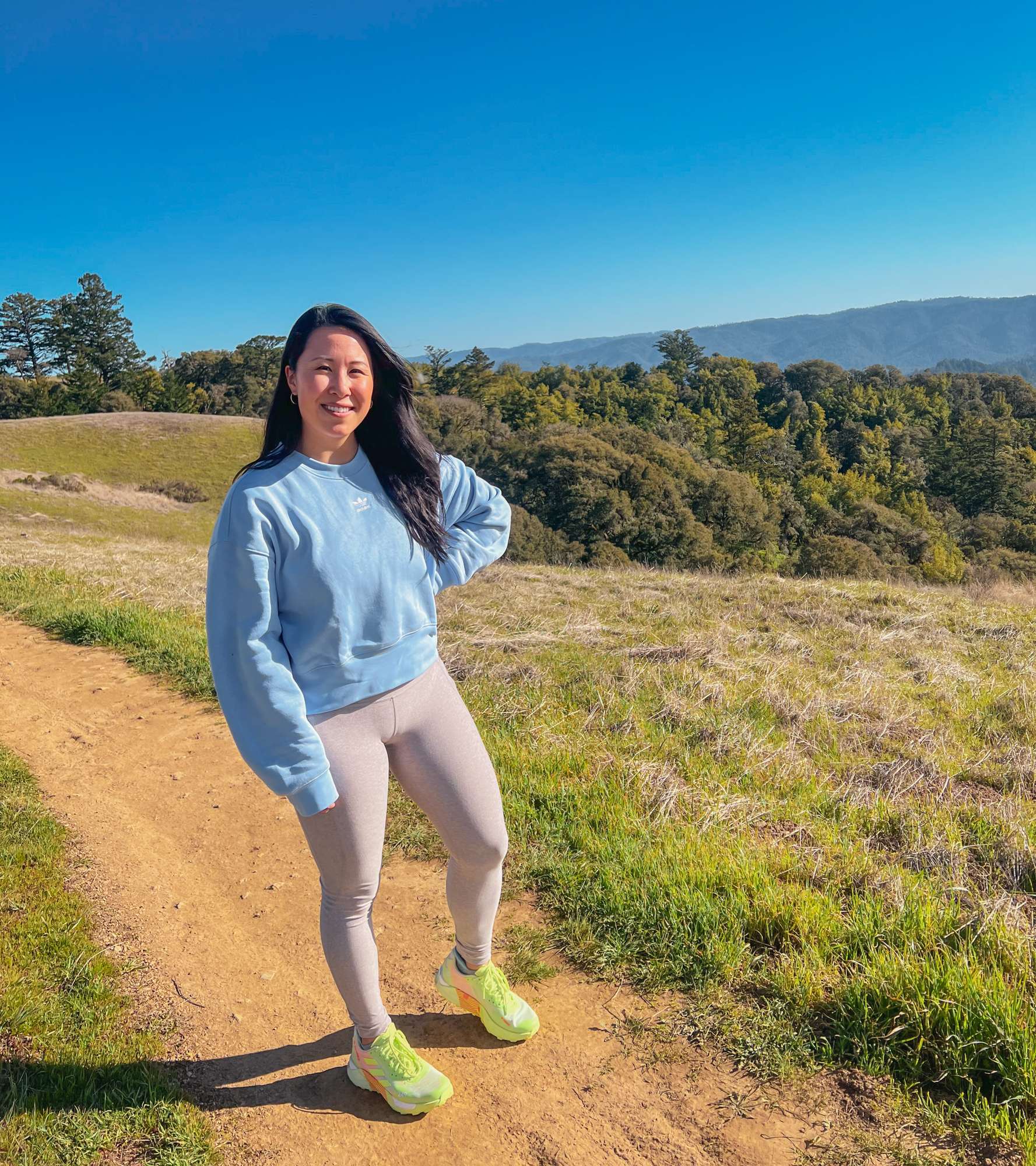 what to wear for dog friendly hikes in the bay area